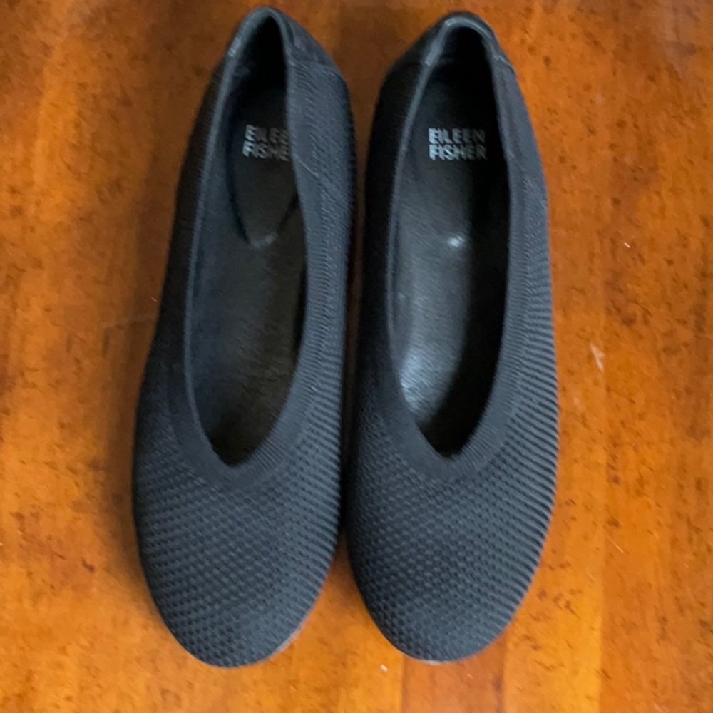 Eileen Fisher Knit  Black Stretch Hidden Wedge 8.5